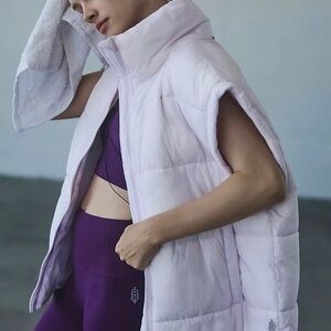 Free People FP Movement In a Bubble Puffer Vest Rose Quartz S NWT Oversized